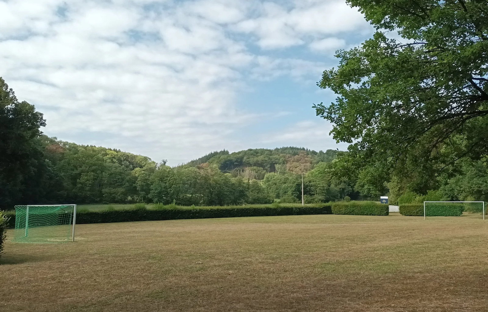 Voetbalveld